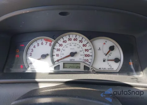 2007 Toyota Corolla S z USA, uszkodzony, nr VIN 2T1BR32E67C831933